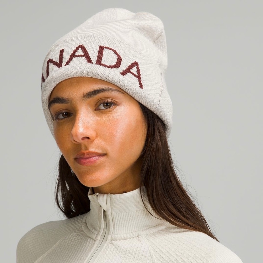 Team Canada Lululemon reversible beanie toque wool-blend